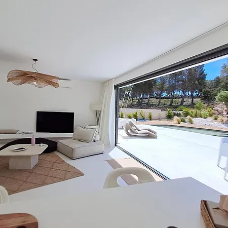 Casa Bianca - D'architecte Avec Piscine Ferienhaus *