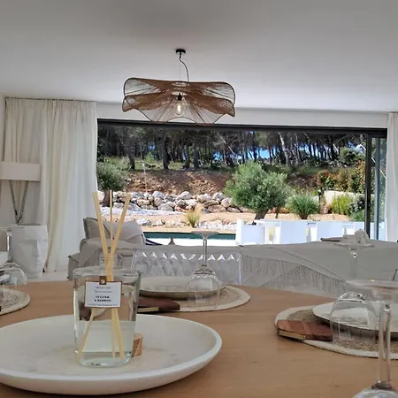 Casa Bianca - D'architecte Avec Piscine 別荘 *